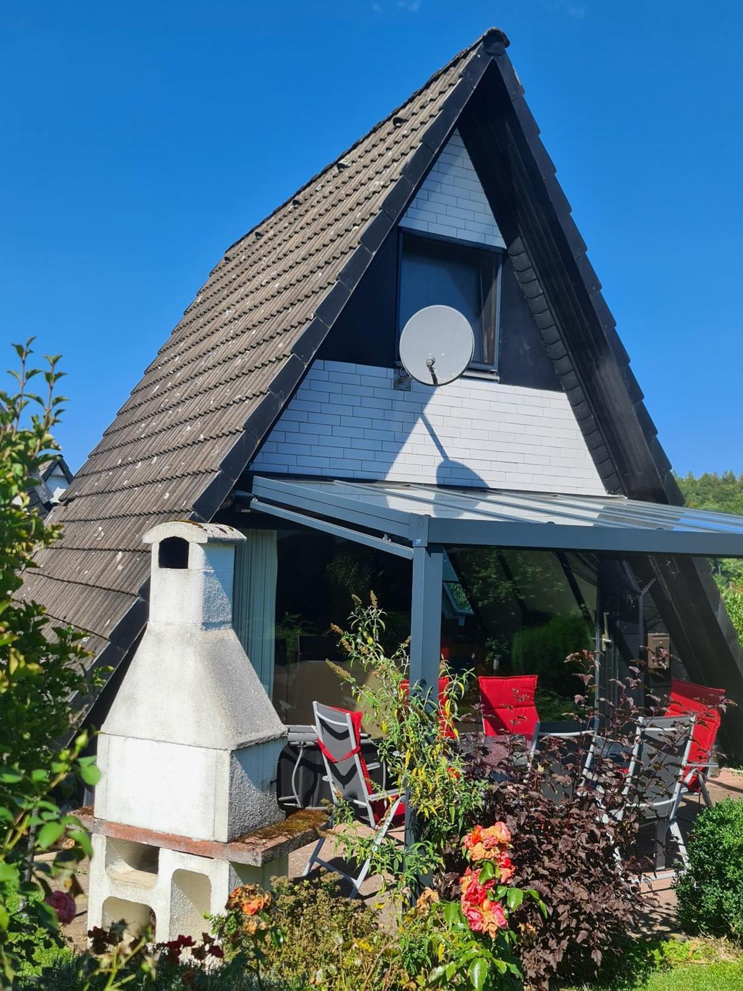 Haus Rosengarten Mit Sauna Bad Wunnenberg Exterior photo